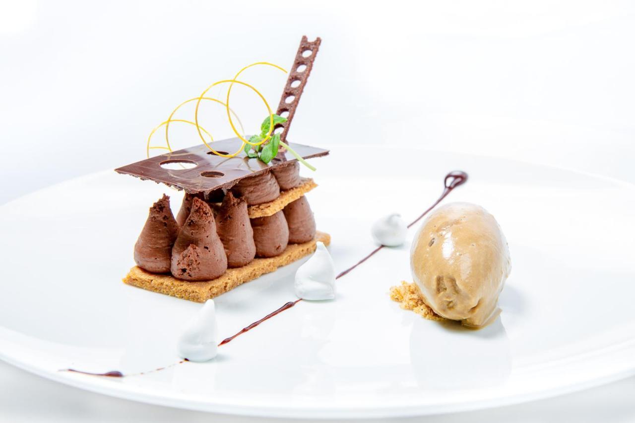 Le Domaine De Baulieu Hotel Auch Kültér fotó